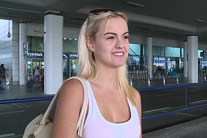 黄色录像胖大的肥女人一级片